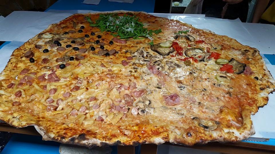 Pizza Gigante